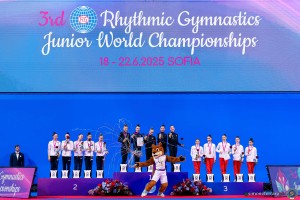 podium groups sfe04869 copia simone ferraro ph